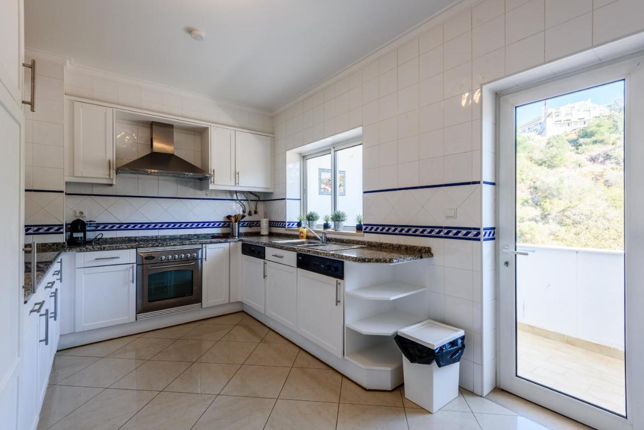 Amazing apartment in Albufeira Exterior foto
