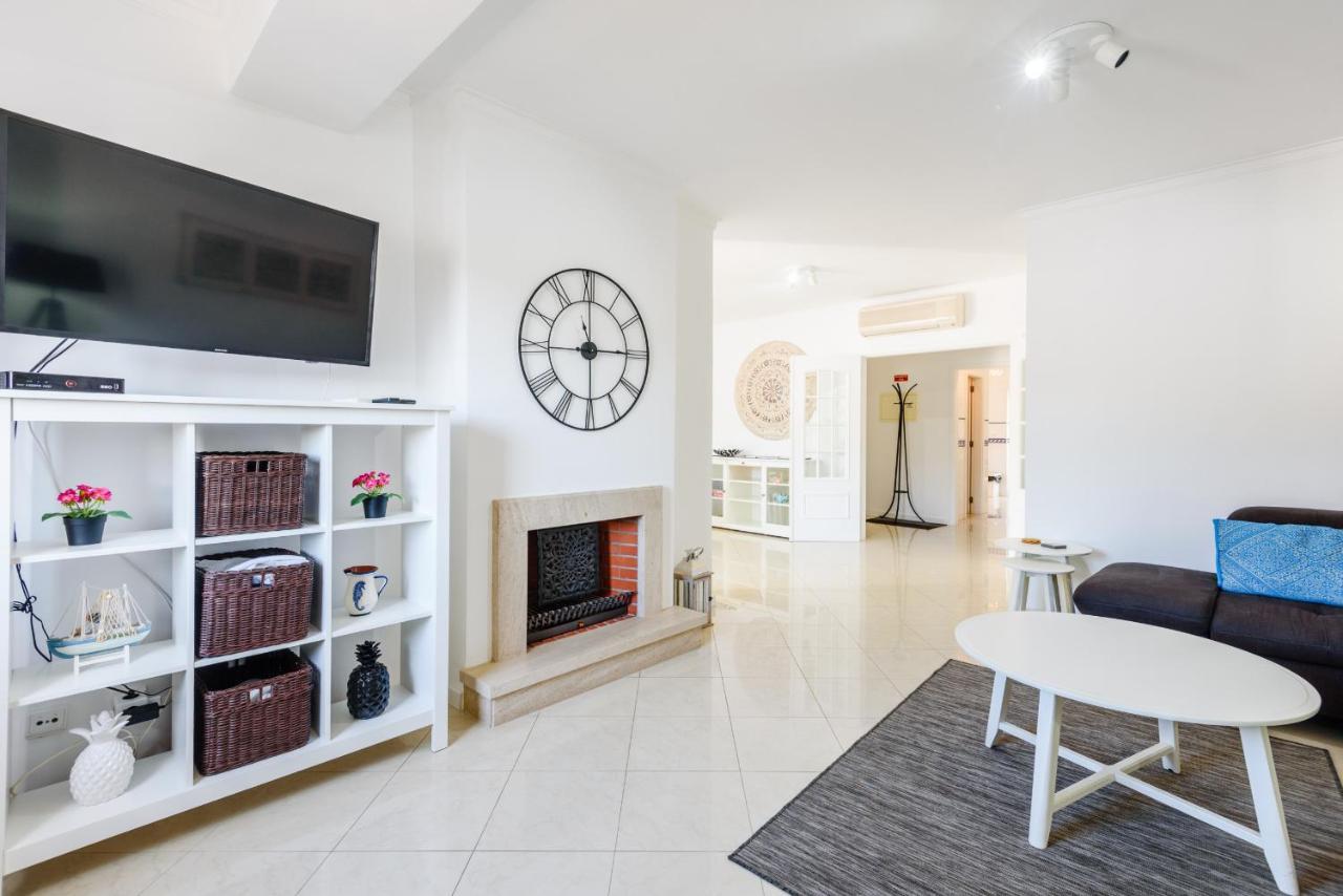 Amazing apartment in Albufeira Exterior foto