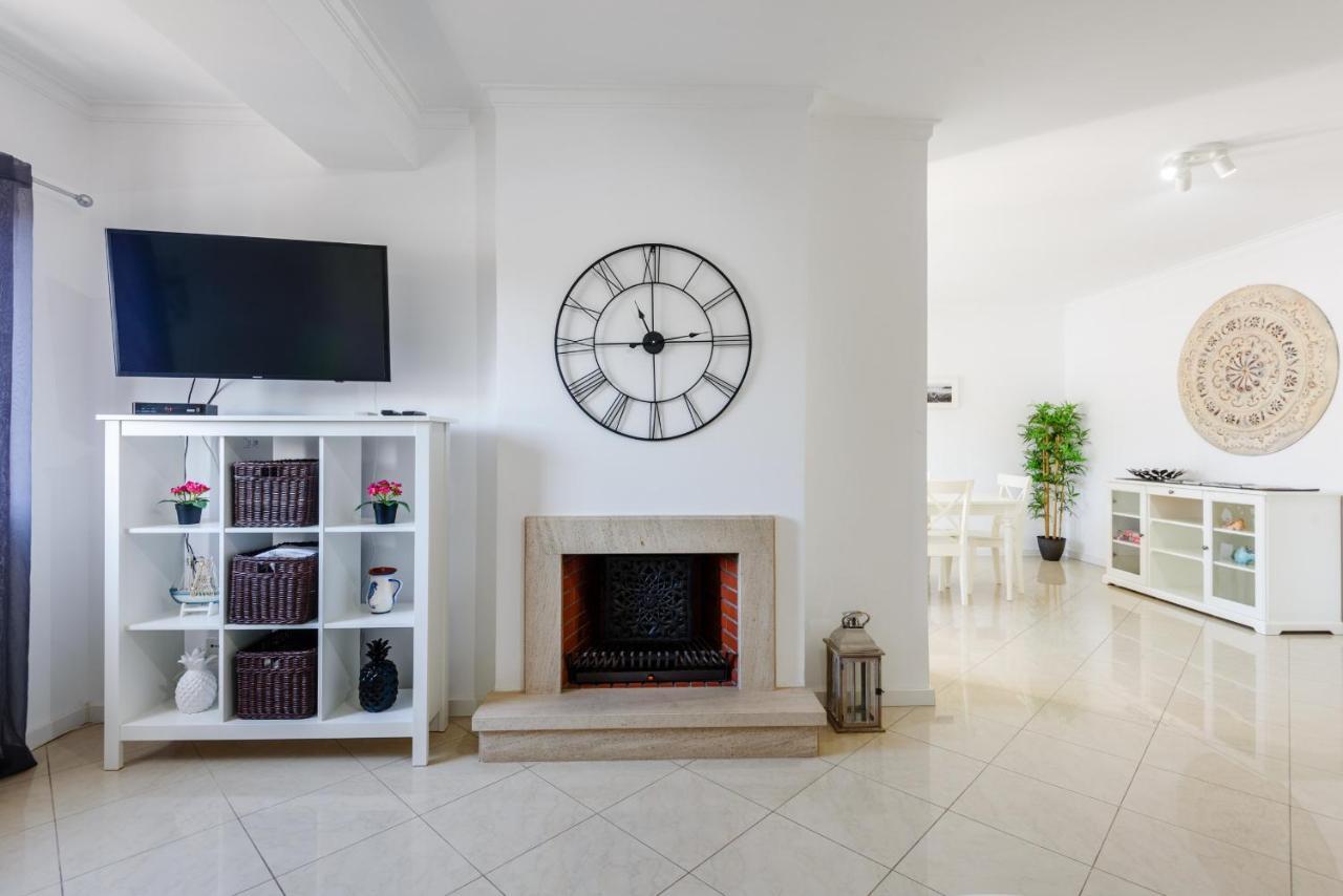 Amazing apartment in Albufeira Exterior foto
